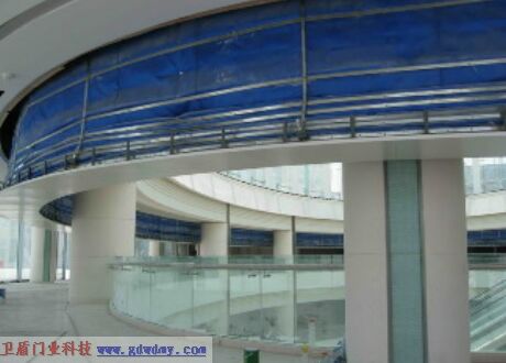 折疊提升式防火卷簾門