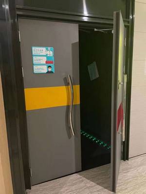 鋼質隔音防火門