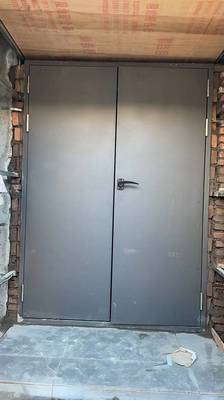 鋼質隔音防火門